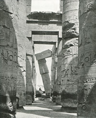 أعمدة قاعة الأعمدة ، الكرنك ، مصر ، 1895. بواسطة W and S Ltd