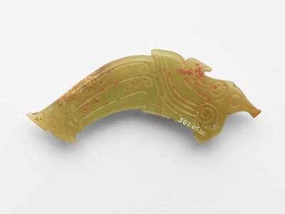 قلاده على شكل طائر، c.1050-c.950 ق بواسطة اسرة تشو الغربية الصينية