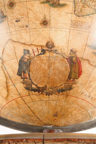 زوج كبير من الكرات المكتبية ، الأرضية 1645-48 ، السماوية بعد عام 1630 بواسطة ويليم بلاو