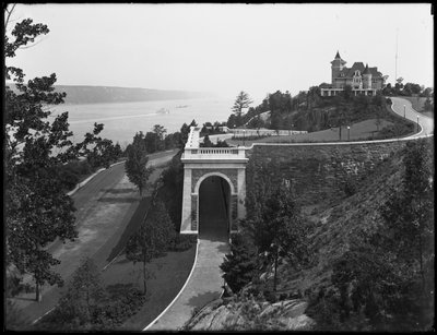 Tryon Hall ، Billings Estate ، Inwood ، مدينة نيويورك ، c.1914 بواسطة وليام ديفيس هاسلر