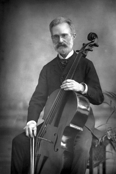 كارلو ألفريدو بياتي 1822-1901 ، عازف التشيلو الإيطالي ، 1890. بواسطة وليام ودانيال داوني