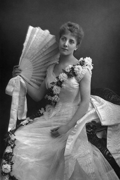 مود ميليت ، ممثلة ، 1890. بواسطة William and Daniel Downey