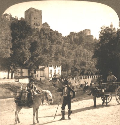 جدران وأبراج الحمراء ، غرناطة ، إسبانيا ، 1896. بواسطة الأشغال واستوديوهات نحت الشمس