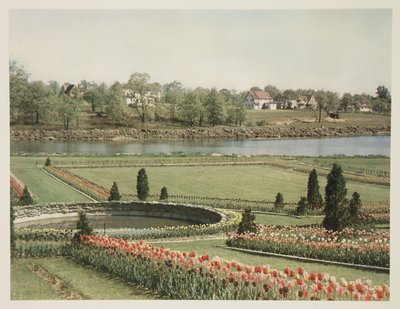American Suburban Scene '، c1928 بواسطة ريتشارد (بعد) داد