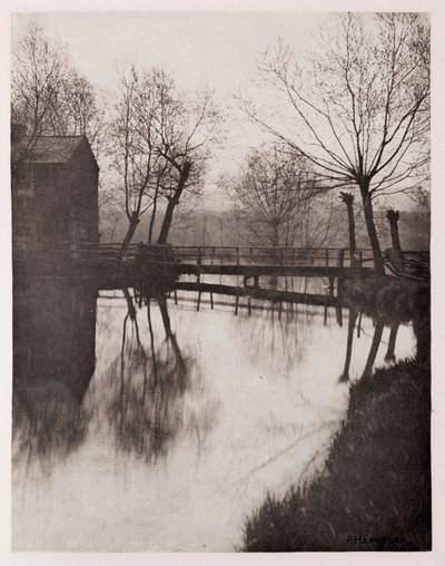 Footbridge near Chingford بواسطة فريدريك (المرتبط ب) بارنارد