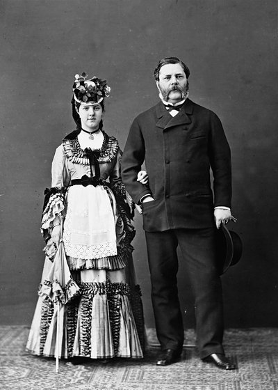 Portrait of Mr and Mrs Acara بواسطة المدرسة الكندية