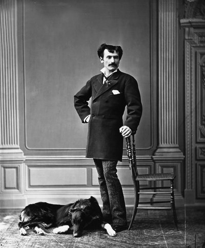 Portrait of elegant young man بواسطة المدرسة الكندية