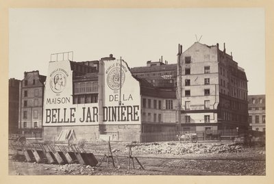 La Belle Jardinière: المتجر الموجود في شارع لا سيتي أثناء هدمه ، باريس بواسطة ينسب إلى تشارلز مارفيل