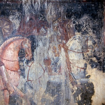 القديس على ظهور الخيل ، لوحة جدارية في الكنيسة في بالايا روماتا ، كريت ، اليونان (الصورة) بواسطة أو Magno Cesare Magni