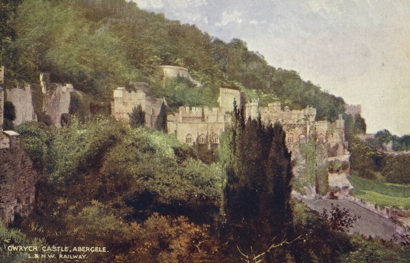 قلعة Gwrych ، Abergele (صورة ملونة) بواسطة (بعد) مصور انكليزي
