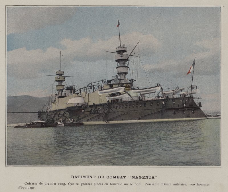 Batiment de Combat "Magenta" (صورة ملونة) بواسطة (بعد) مصور فرنسي
