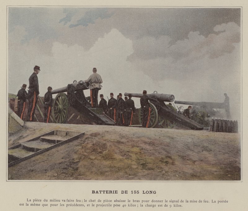 Batterie de 155 Long (صورة ملونة) بواسطة (بعد) مصور فرنسي
