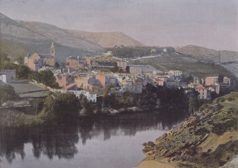 Creyssels sur le Tarn (صورة ملونة) بواسطة (بعد) مصور فرنسي