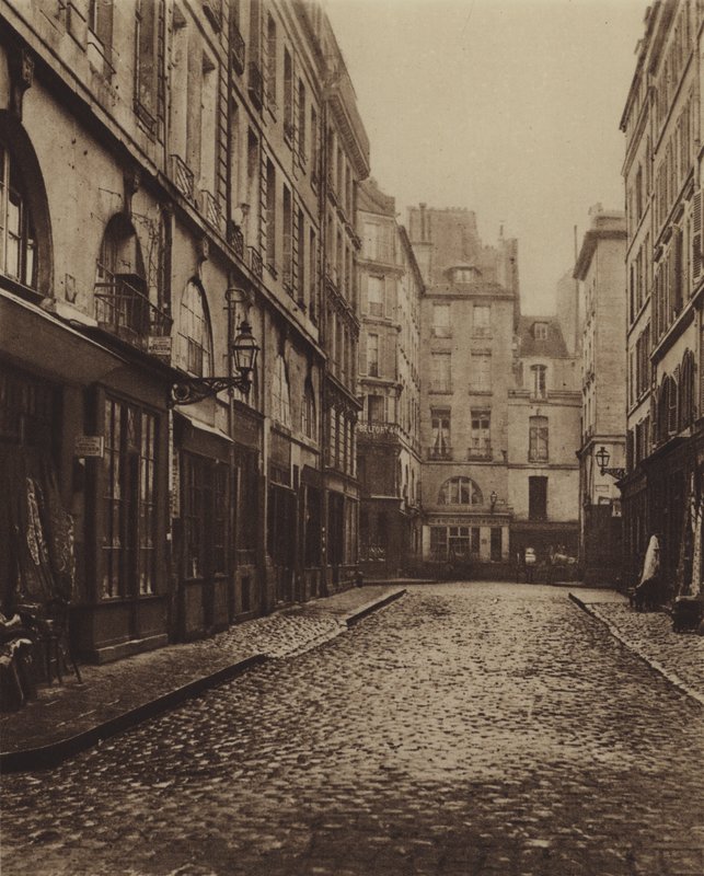 شارع تشايلدبيرت ، مأخوذ من شارع Rue d'Erfurth في عام 1866 (b / w photo) بواسطة (بعد) مصور فرنسي