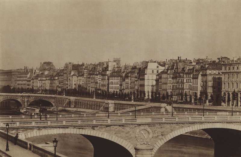 Quai de la Megisserie حوالي عام 1860 ، تم بالفعل بناء مسرح Chatelet (صورة بالأبيض والأسود) بواسطة (بعد) مصور فرنسي