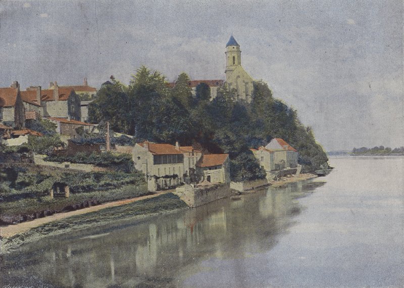 Saint-Florent-le-Vieil (صورة ملونة) بواسطة (بعد) مصور فرنسي