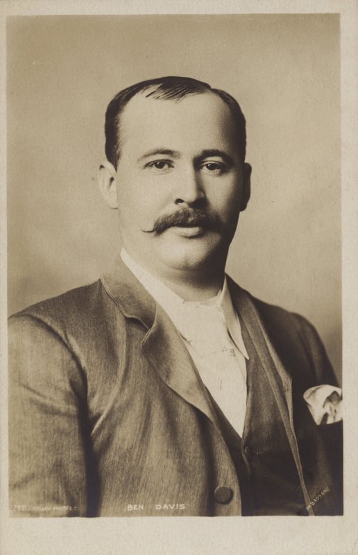 بن ديفيز ، فترة الويلزية (1858-1943) بواسطة ألكسندر باسانو