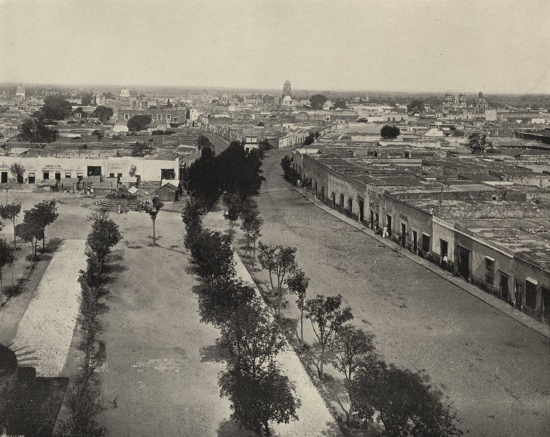 مدينة كويريتارو ، المكسيك (b / w photo) بواسطة المصور الأمريكي (بعد)