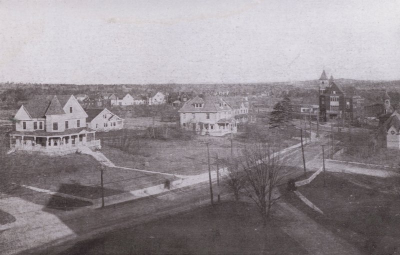 Old Orchard Beach ، مين: النظر إلى الداخل من Old Orchard House (b / w photo) بواسطة المصور الأمريكي (بعد)