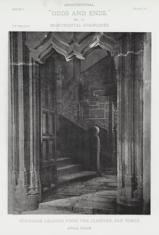 الدرج المؤدي من Cloister ، سان توماس ، أفيلا ، إسبانيا (صورة b / w) بواسطة المصور الأمريكي (بعد)