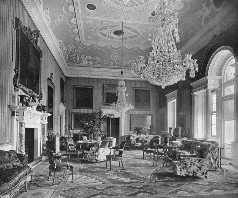 The Saloon (b/w photo) بواسطة تشارلز لاثام