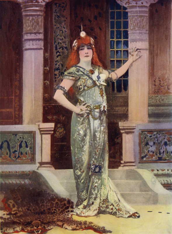 مدام سارة برنهاردت في Iseyl (صورة ملونة) بواسطة مصور انجليزى
