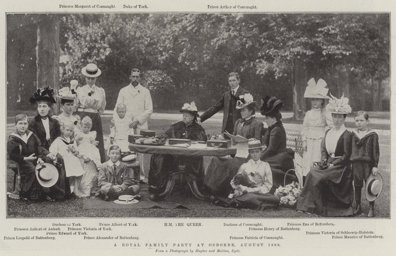 حفلة عائلية ملكية في أوزبورن ، أغسطس 1898 بواسطة مصور انجليزى