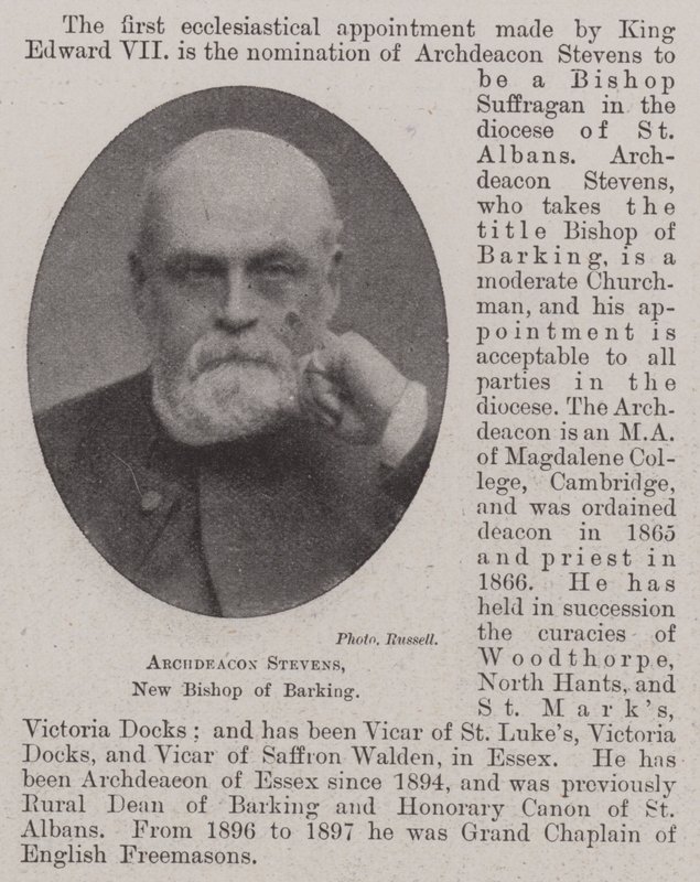 Archdeacon Stevens ، أسقف باركينغ الجديد بواسطة مصور انجليزى