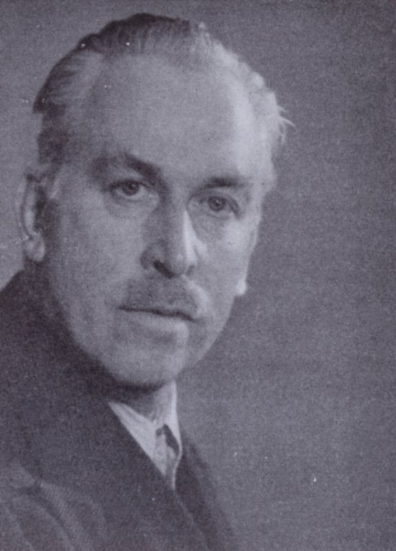 Arthur Bliss (b/w photo) بواسطة مصور انجليزى