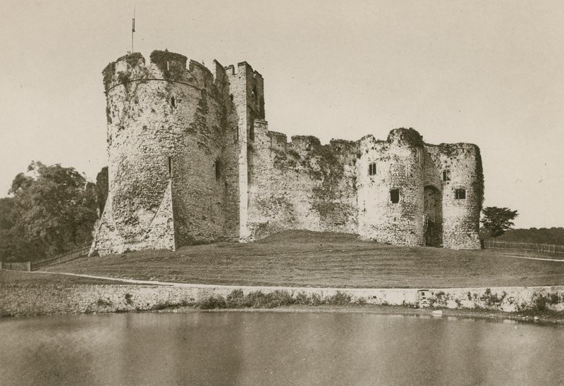 قلعة تشيبستو ، من الخندق بواسطة مصور انجليزى