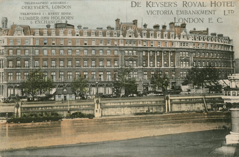 فندق De Keysers Royal ، فيكتوريا إمبانكمينت ، المفوضية الأوروبية بواسطة مصور انجليزى