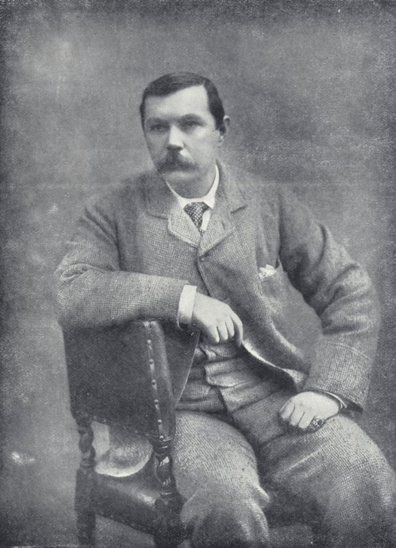 Dr A Conan Doyle (b/w photo) بواسطة مصور انجليزى