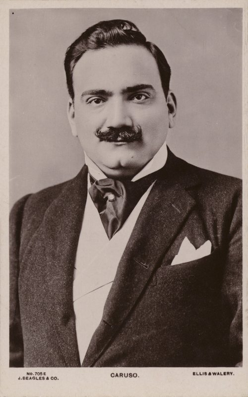 إنريكو كاروسو ، التينور الإيطالي (1873-1921) بواسطة مصور انجليزى