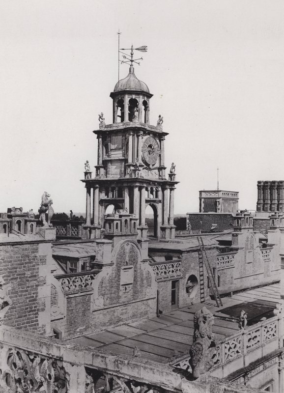 Hatfield House, The Clock-Turret (b/w photo) بواسطة مصور انجليزى