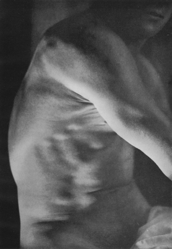 Illustration for The Male Body (b/w photo) بواسطة مصور انجليزى