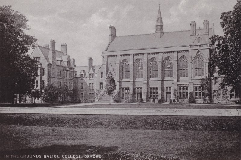 في كلية Balounds Baliol ، أكسفورد بواسطة مصور انجليزى