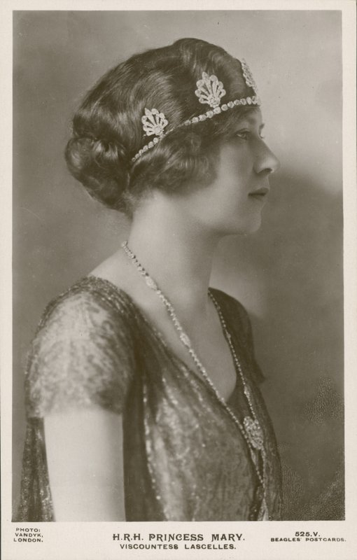الأميرة ماري ، Viscountess Lascelles (b / w photo) بواسطة مصور انجليزى