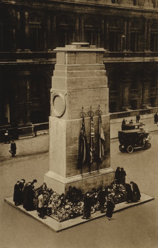 The Cenotaph ، وايتهول ، لندن (b / w photo) بواسطة مصور انجليزى
