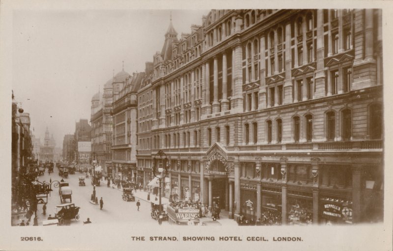 The Strand, Hotel Cecil, London (b/w photo) بواسطة مصور انجليزى