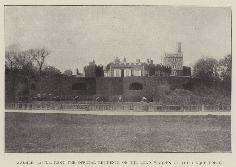 Walmer Castle، Kent ، المقر الرسمي لورد واردين لموانئ Cinque بواسطة مصور انجليزى