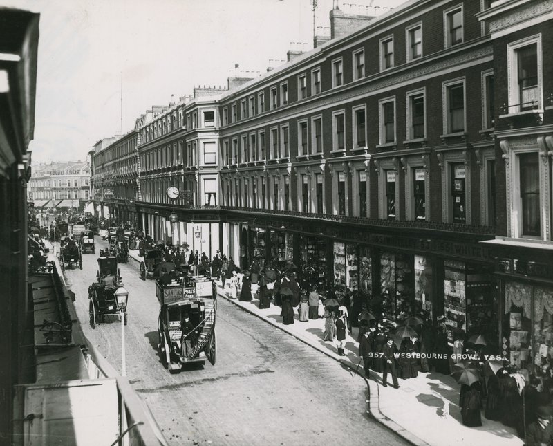 Whiteleys ، Westbourne Grove ، لندن بواسطة مصور انجليزى
