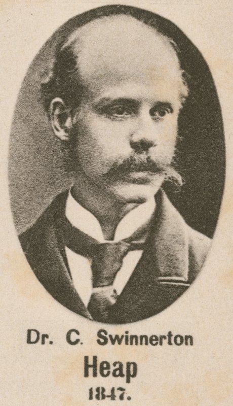 Dr C Swinnerton Heap (الحفر) بواسطة مدرسة اللغة الإنجليزية