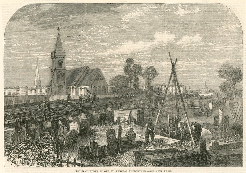 أعمال السكك الحديدية في Old St Pancras Churchyard ، لندن بواسطة مدرسة اللغة الإنجليزية