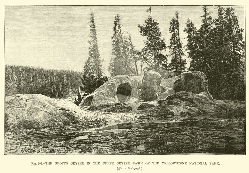 The Grotto Geyser in the Upper Geyser Basin of the Yellowstone National Park بواسطة مدرسة اللغة الإنجليزية