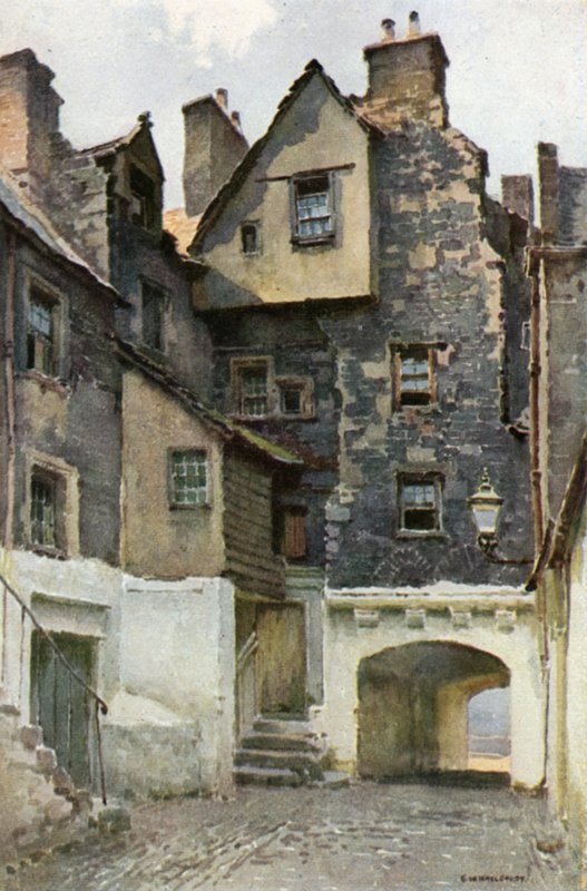 في Bakehouse Close: Residence of the Marquis of Huntly (color litho) بواسطة إرنست ويليام هاسلهوست