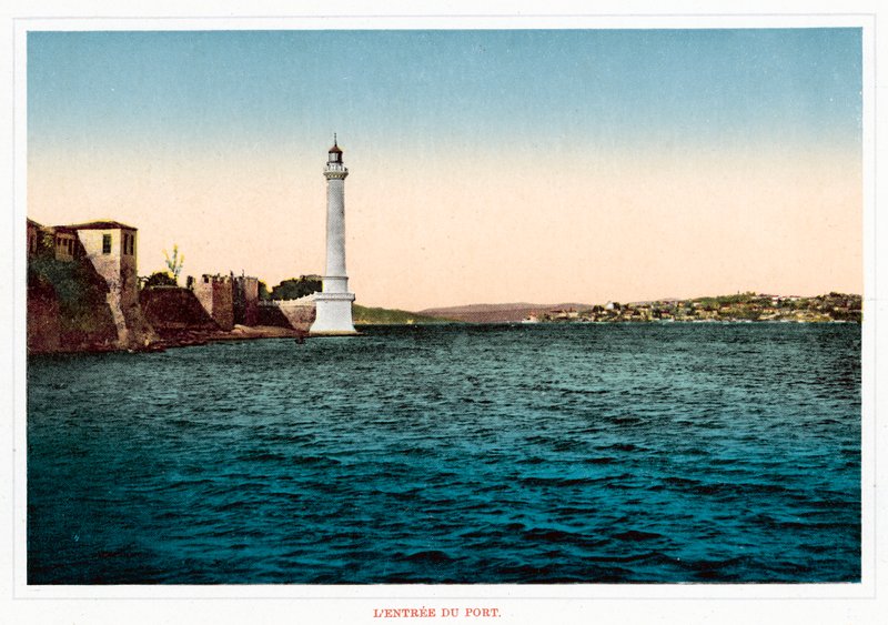 LEntree Du Port (صورة ملونة) بواسطة المصور الأوروبي