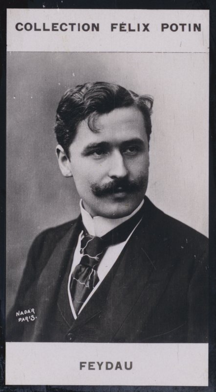 Georges Feydeau (1863) (b/w photo) بواسطة المصور الأوروبي
