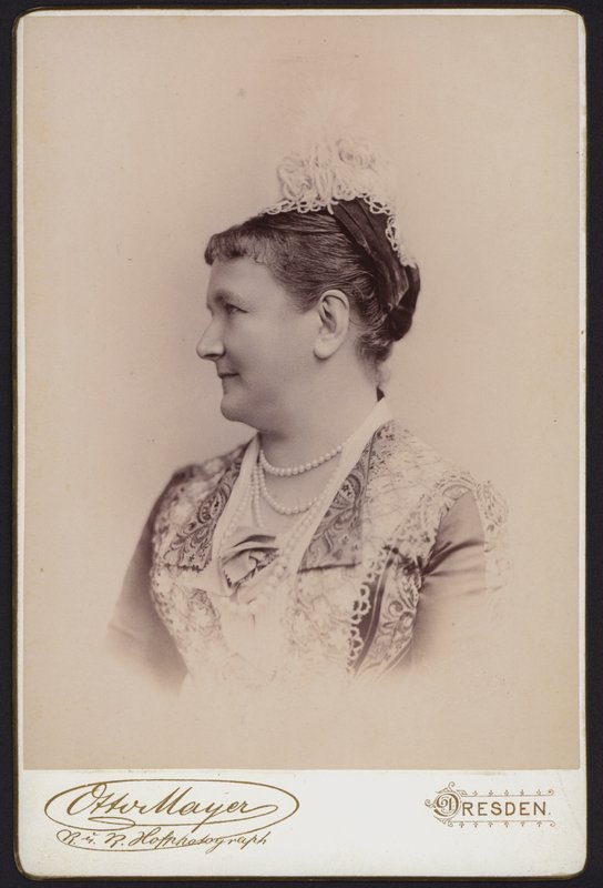 Portrait, Last Queen of Saxony, formerly Princess Carol of Sweden (b/w photo) بواسطة المصور الأوروبي