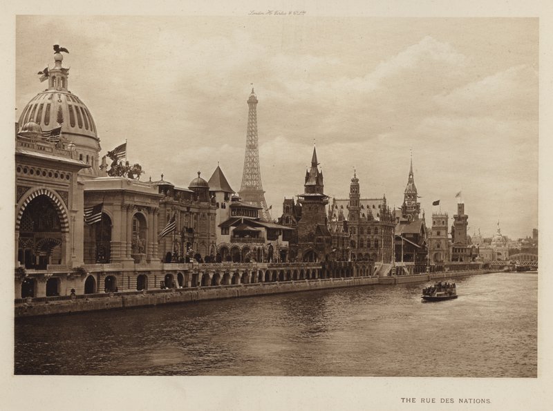The Rue Des Nations (b/w photo) بواسطة المصور الأوروبي