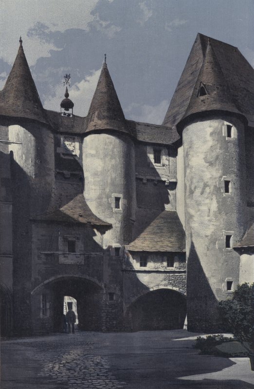 Fougeres-sur-Bievre، قصر، واجهة على الفناء بواسطة مصور فرنسي